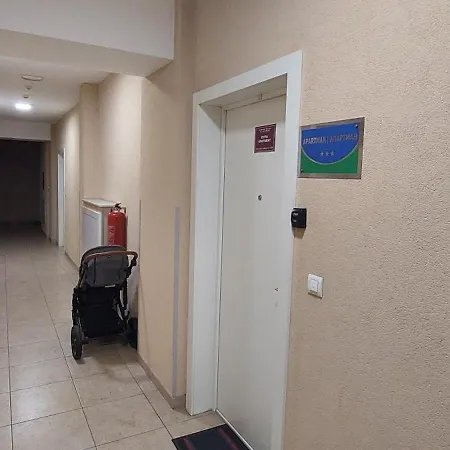 Extra Apartman-city Center With Parking Apartment