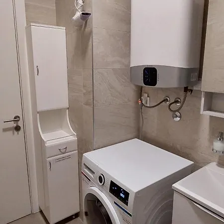 Extra Apartman-city Center With Parking *